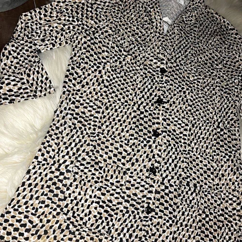 Talbots button up blouse sz 10 - Picture 2 of 6